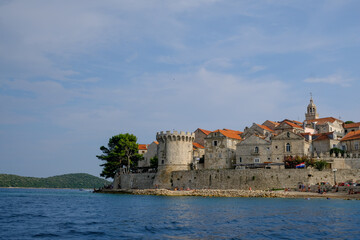 Obraz premium Whether sea, lake or river, water is one of the most beautiful elements of nature. Glistening in the sun, it makes every holiday even more beautiful.