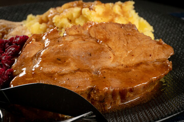 Stewed pork neck.
