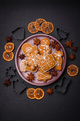 Delicious gingerbread cookies with honey, ginger and cinnamon