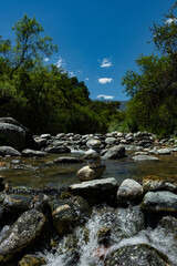 Arroyo con montañas de fondo, San Javier, Cordoba, Argentina