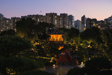Nan Lian garden in Kowloon Hongkong at night - obrazy, fototapety, plakaty