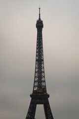 Fototapeta na wymiar Cloudy winter day Eiffel Tower - Paris