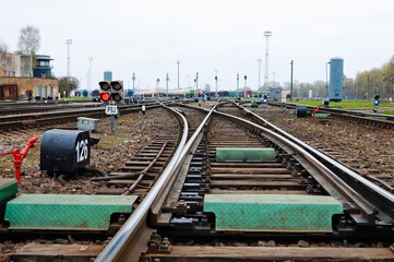 Naklejka premium railway, in the photo there are railway switches and rails close-up