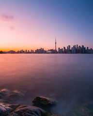 Fototapeta premium Sunset view of the Toronto skyline