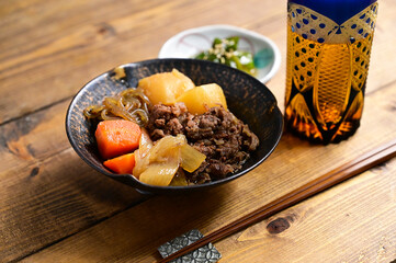 肉じゃがとピーマンの焼きびたし