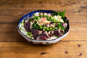 カツオのタタキ