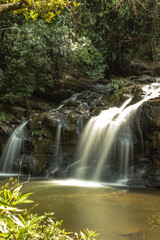 Fototapeta na wymiar cachoeira na cidade de Rio Acima, Estado de Minas Gerais, Brasil