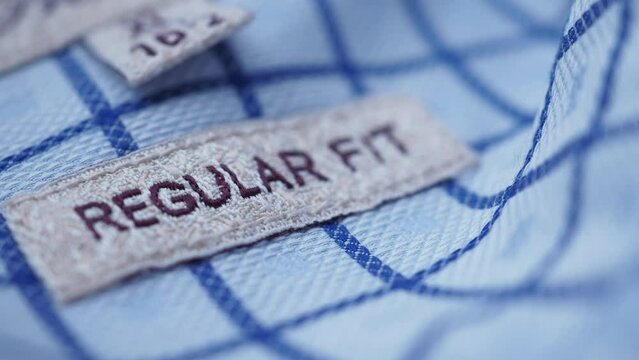  label regular fit on a men shirt 