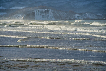 冬の日本海、波1