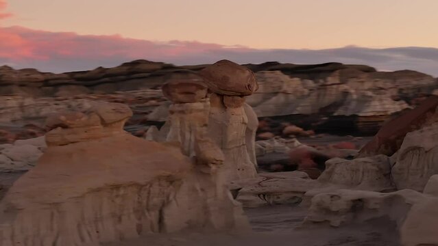 Bisti de-Na-Zin Wilderness - Sunset Balancing Rock Orbit