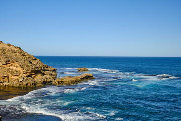 Discover sheltered bay beaches and wild surf beaches, blowholes, caves and unusual rock formations along Phillip Island's coastline.