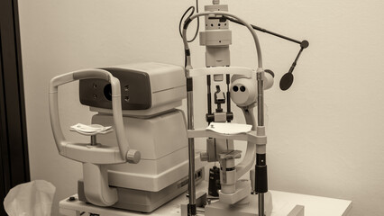Precision instruments of an ophthalmologist
