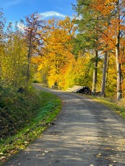 Sonniger Herbsttag am Möhnesee im Sauerland