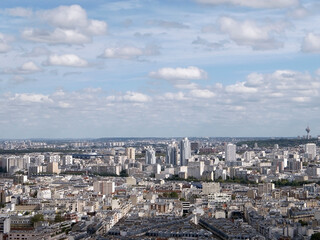 Fototapeta premium Cityscape from the Sacred Heart of Montmartre in Paris, France