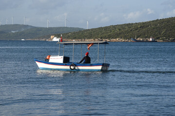 Fototapeta premium Fischerboote in der Bucht von Segacik, Türkei