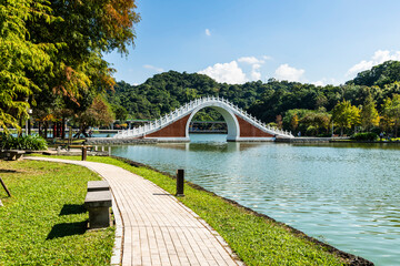 Beautiful Jindai Bridge and lakeside landscape in Taipei Dahu Park, Taiwan.