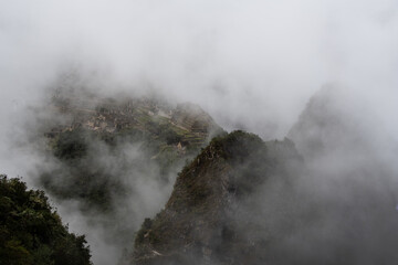 Machu Picchu in Wolken