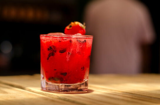 Caipirinha de morango