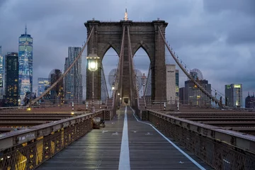 Crédence de cuisine en verre imprimé Brooklyn Bridge only tourists sleep