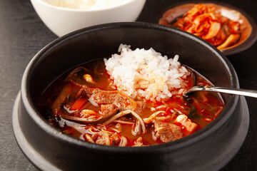 ユッケジャンクッパ