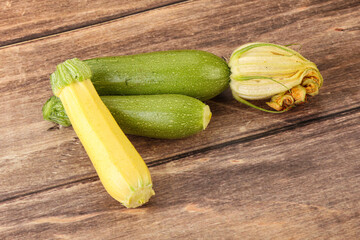 Raw baby organic zucchini heap