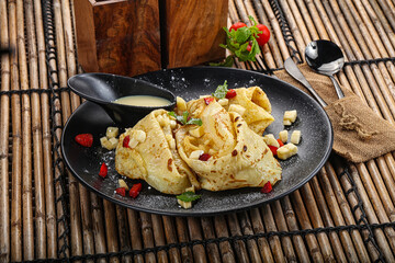 Sweet banana pancake with honey