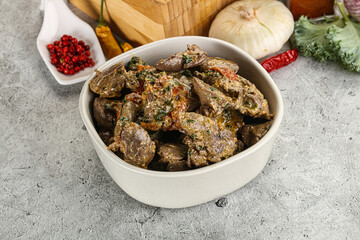 Chicken liver in cream sauce