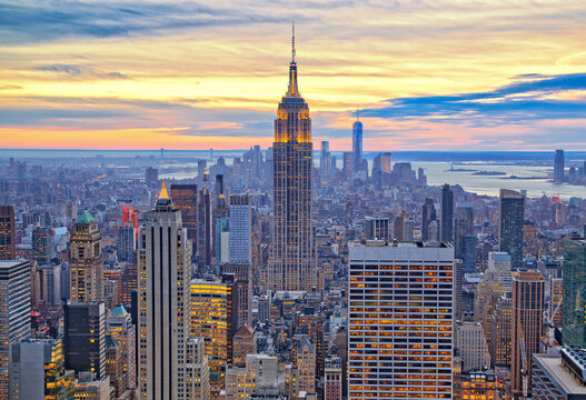 Manhattan Cityscape with Empire State Building © espiegle