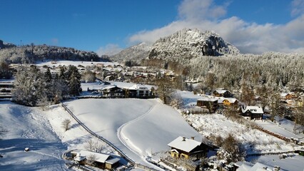 Winter und Weihnachten in den Bergen des Wolgansee. Austria, Strobl, St Gilgen.