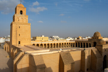 Fototapeta premium The Great Mosque of Kairouan in Tunisia, North Africa. UNESCO World Heritage. Tunisian market 