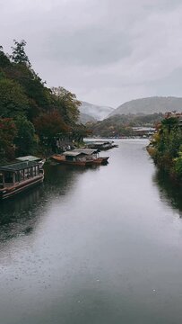 boats on the river,boat, river, water, boats, landscape, sea, lake, sky, travel, nature, house, bay, ship, bridge, tourism, island, summer, canal, vietnam, coast, europe, seine, paris, view, tree, for