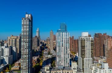 Fototapeta na wymiar Aerial panorama view of Manhattan seen from Upper East Side rooftop
