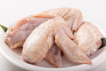 香草美水鶏　手羽先