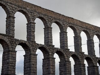 To the north of Madrid lies the absolutely picturesque city of Segovia, Spain. It makes the perfect day trip from Madrid to wander its quaint streets and admire its incredible Roman aqueduct