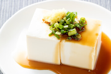 冷奴。
