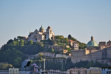 Ancona, la Cattedrale di San Ciriaco al tramonto - Marche 