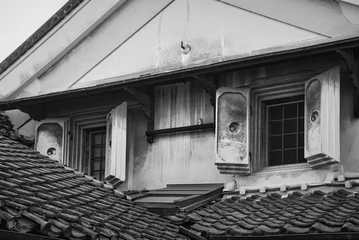 Fotobehang 昭和レトロな雰囲気が懐かしい、モノクロで写した栃木市の街並み © kazumin1967