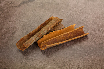 Natural wild organic cinnamon aroma