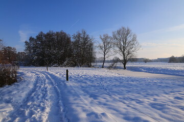 Obraz premium Wunderschöne Winterlandschaft in Bad Gögging in Bayern