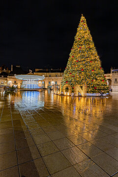 FRANCE - DIJON - CHRISTMAS - CHRISTMAS TREE