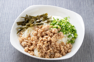 鶏そぼろぶっかけそうめん。
