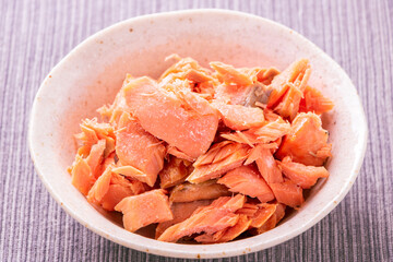 焼き鮭ほぐし身。
