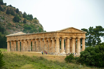 Fototapeta na wymiar Temple of Segesta - Sicily - Italy