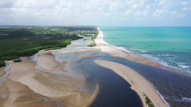 Barra de Abiai na Praia de Pitimbu - Litoral sul da Paraiba - Nordeste - Brasil