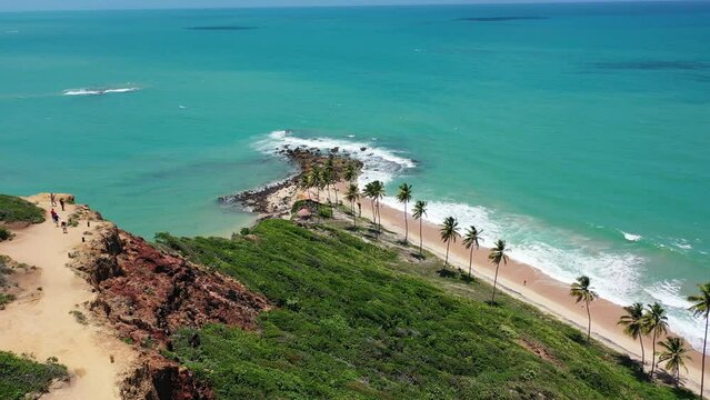 Praia de Coqueirinho na Paraiba Visto de Cima com Drone 4k - Litoral sul da Paraíba - Nordeste - Brasil - Paraiso 