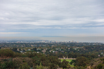 Fototapeta na wymiar Smog over Los Angeles taken from Inspiration Point in Will Rogers State Historic Park
