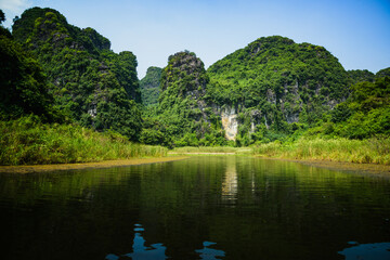 Fototapeta na wymiar Serene Karst Mountains in Ninh Binh, Vietnam