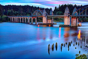 Foto op Plexiglas Florence Oregon Bridge Highway 101 Oregon Coast Tourist Destination Sunset Reflections on Water 1 © David G. Rigg