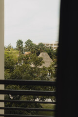 Vista de resort desde la ventana