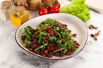 Red canned beans with arugula